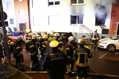 Stuttgart: Brand in Erdgeschosswohnung