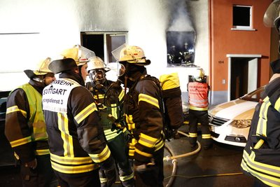 Stuttgart: Brand in Erdgeschosswohnung