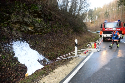 Bad Urach: Schwerer Verkehrsunfall auf der L245