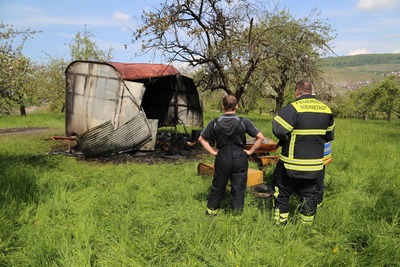 Remshalden- Grunbach: Bauwagen in Brand am Ostermontag
